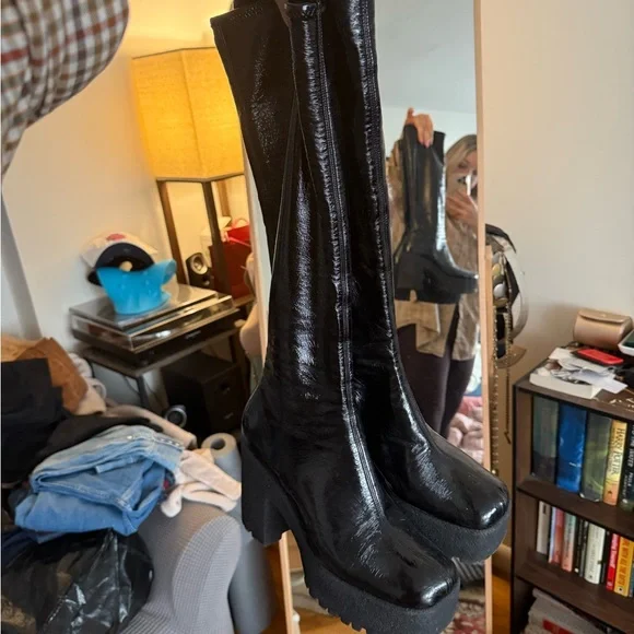 Vintage Miu Miu boot in size 41 - Picture 2 of 7